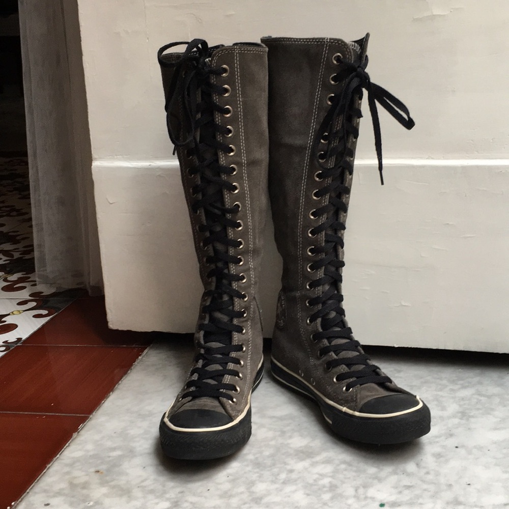 RARE Converse boots 7.5 GENUINE LEATHER SUEDE